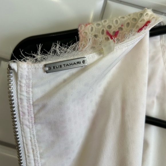 Elie Tahari floral / full Zíper Mini Dress Size 2 US - Picture 4 of 7